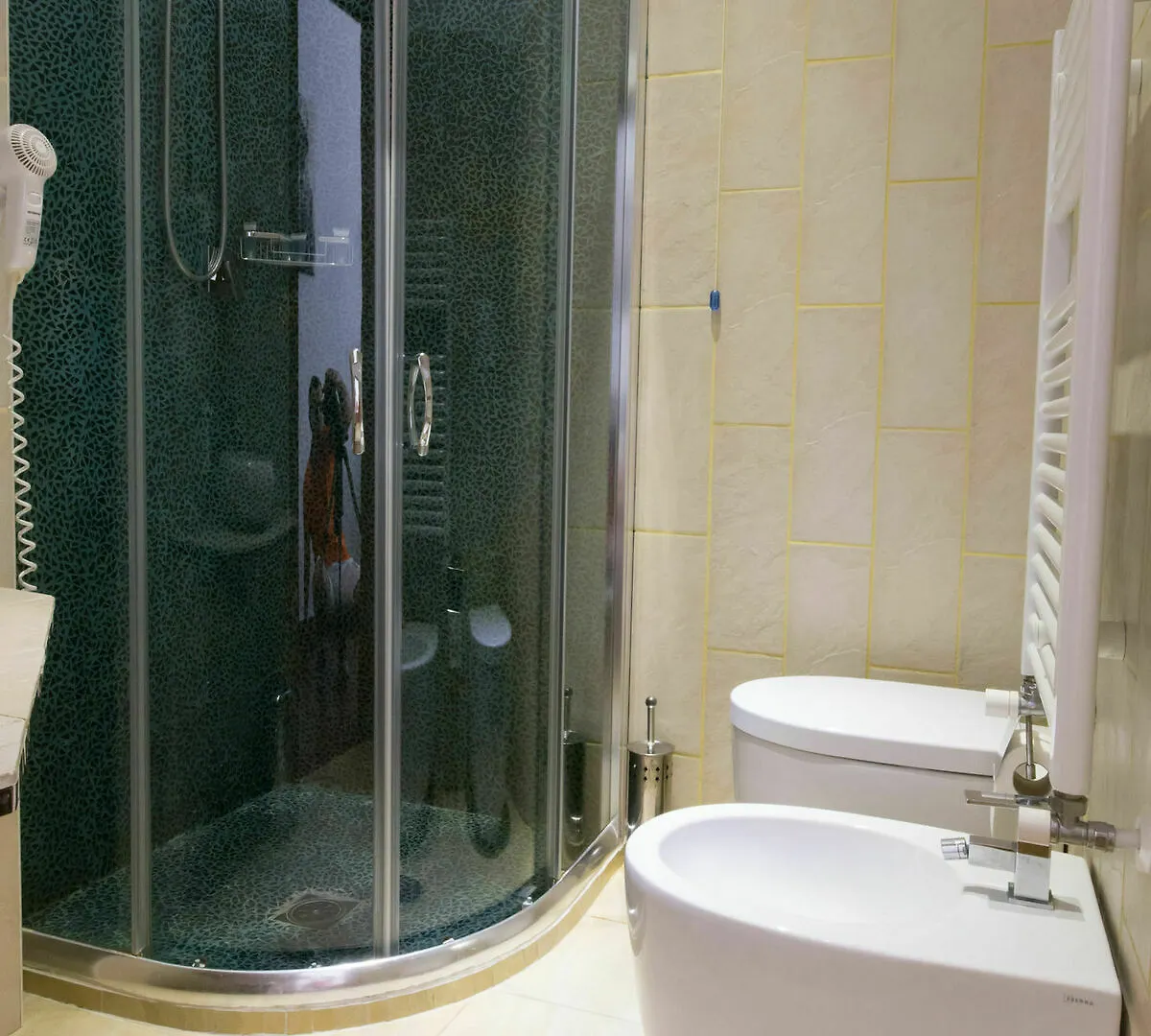 **  Bed And Best Guest House Rome إيطاليا