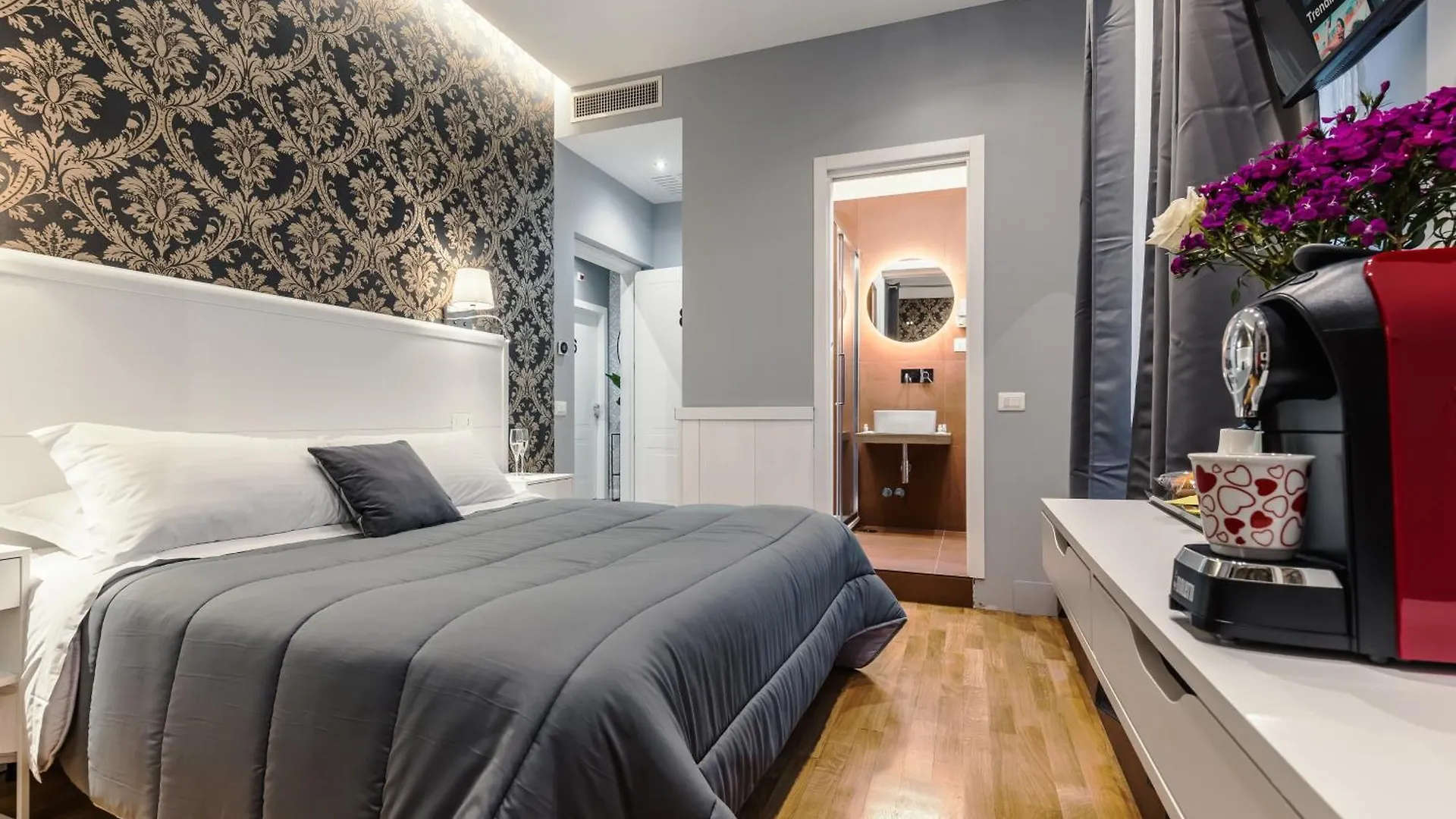 Bed And Best Roma 2*,  Italia