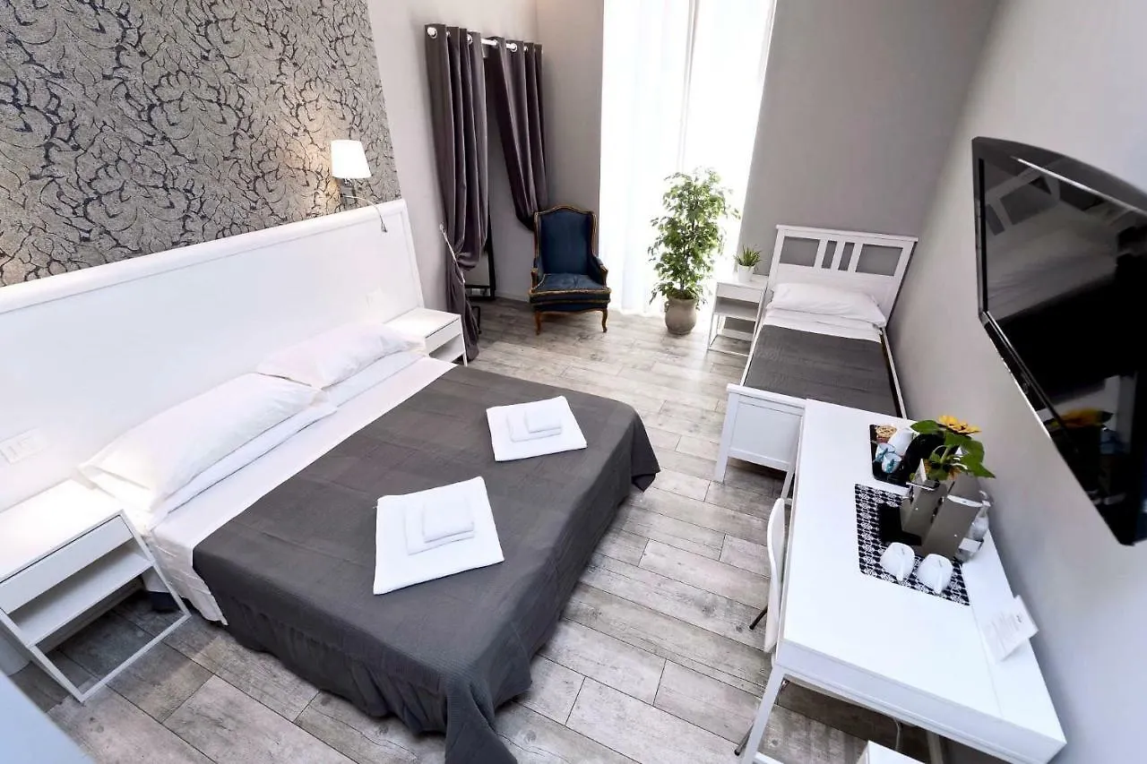 Bed And Best Roma 2*,  Italia